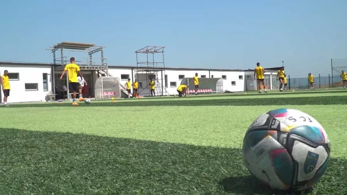 Superliga e Kosovës nis një epokë të re, ndeshjet nën reflektorë po bëhen realitet