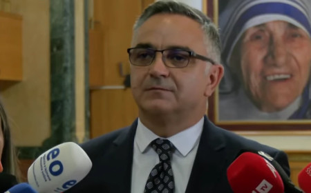Tahiri: Po blihet kohë për t’i marrë tri institucionet