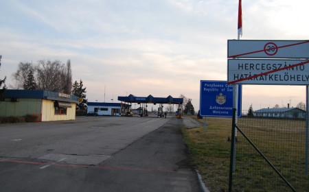 Koci: ​Edhe një shtetas i Kosovës ndalohet nga autoritetet serbe në kufi me Hungarinë