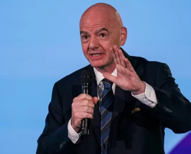 FIFA heq dorë nga plani i shitjes së Kupës së Botës pas kërcënimeve të mëdha me bojkot nga UEFA dhe konfederatat tjera