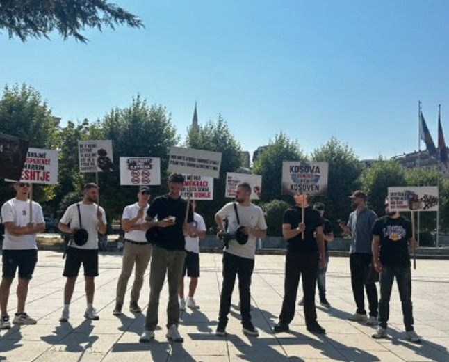 ​Protestë kundër Ligjit për Shtetësinë, kërkohet publikimi i numrit të aplikuesve serbë